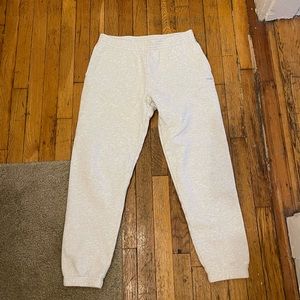 Aritzia TNA sweatpants